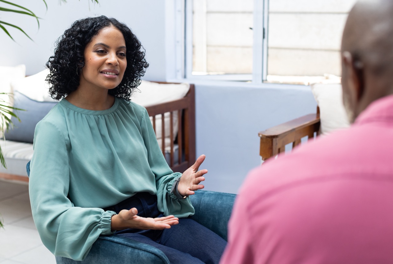 How to choose the right therapist for low self-esteem therapy