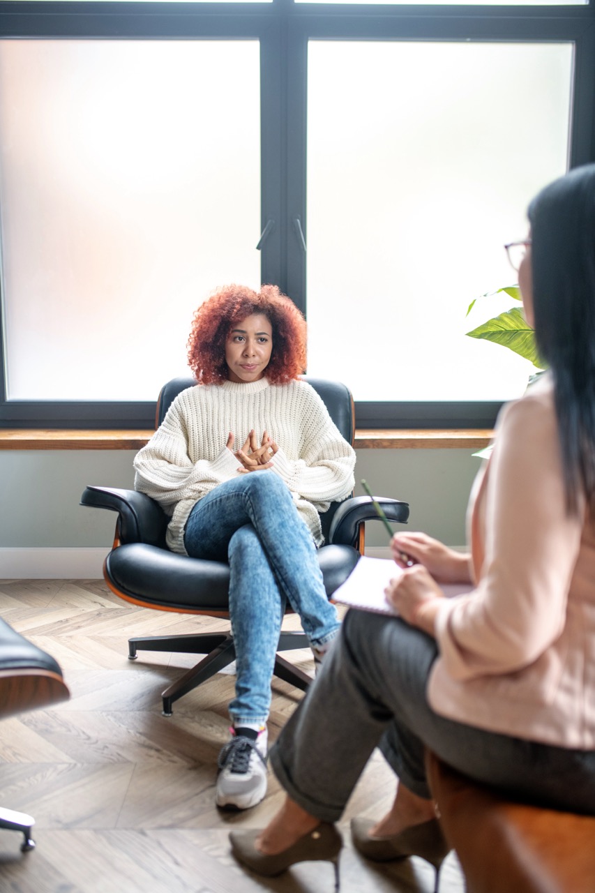 How to choose the right therapist for gender identity counseling