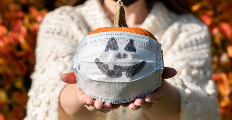 Halloween & COVID-19: 13 Ideas How to Celebrate Safely