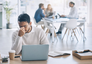 Signs of Workplace Burnout and How to Deal With It