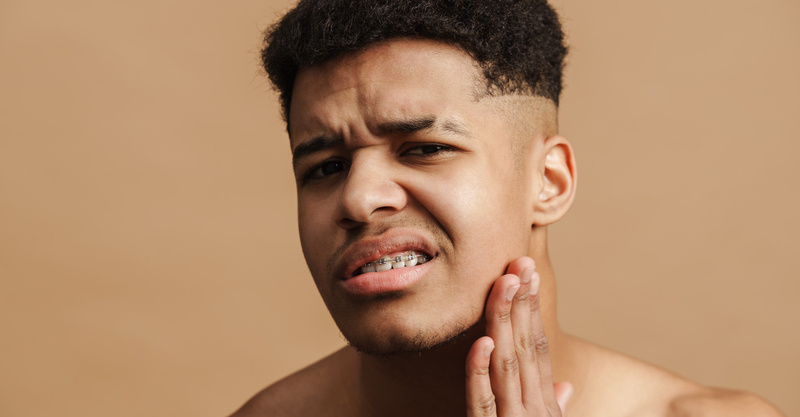 Jaw pain: What is it, causes and symptoms