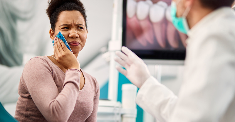 Wisdom tooth pain: Symptoms, causes & treatment