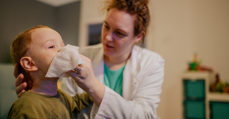 Upper Respiratory Infections (URI): Symptoms, Treatment & Prevention