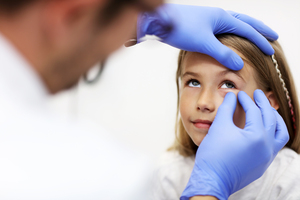 Urgent care for pink eye: What to expect during your visit