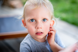 Ear pain in kids after flying or swimming: What's causing it?
